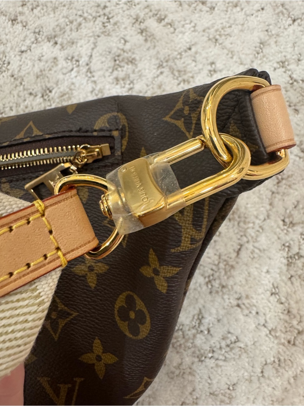 Louis Vuitton High Rise Monogram - Picture 6 of 15